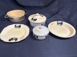 lot 162 image: Lot of Vintage HALLs Superior Quality Kitchenware Silhouette Casserole Dish with Matching Lid, Serving BowlPie Plate, Plate, and Casserole Dish with Silver Plated Holder