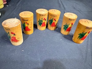 lot 203 image: Set of 6 Vintage Wooden Spice Shakers