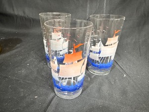 lot 236 image: Lot of 3 Vintage Sailboat Tall Ship Glasses