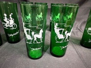 lot 168 image: Lot of 8 Vintage Anchor Hocking 1950-1965 Gay Nineties Straight Shell Forest Green Tom Collins Glasses