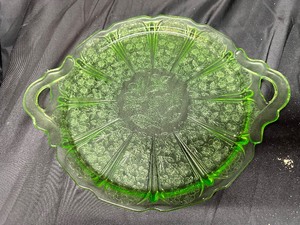 lot 266 image: Jeanette Glass Cherry Blossom Uranium Glow Glass Cake Plate