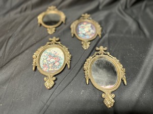 lot 281 image: Set of 4 Vintage Floral and Mirror Wall Hangings