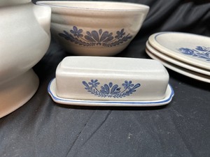 lot 282 image: Lot of Pfaltzgraff Yorktowne Stoneware Dishes