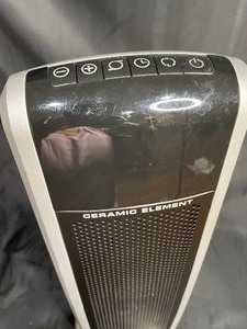lot 131 image: Lasko, Ceramic Element Space Heater