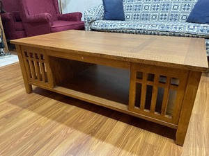 lot 2 image: Mission Style Coffee Table