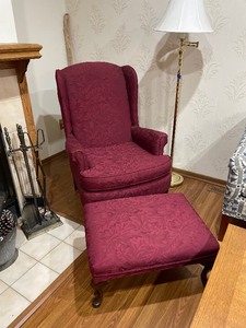 lot 139 image: Set of 2 Burgundy Wingback Accent Chairs and Footstool Chair