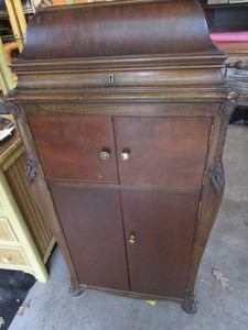 Victrola Floor Phonograph