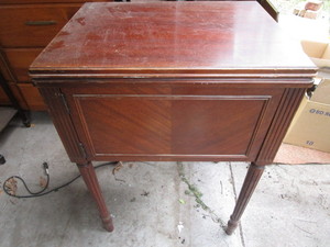 New Home Cabinet Sew Machine