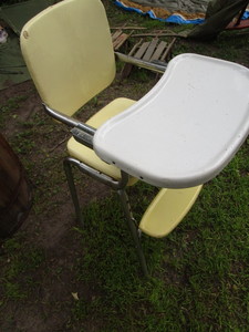 Cosco Vintage Highchair