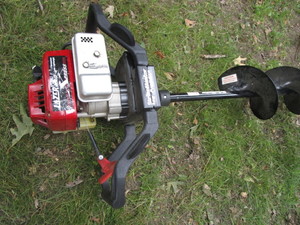 Strikemaster Gas Auger - Lazer Mag
