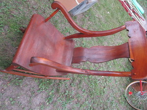 Cedar Rocker, Hand Pegged - Kentucky