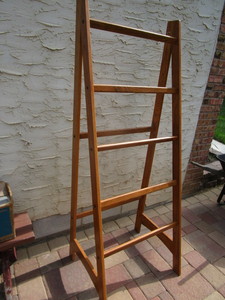 Quilt Stand