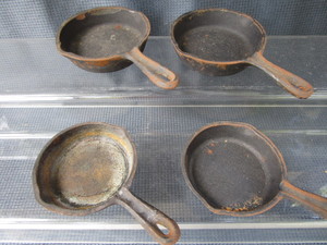 Cast Fry Pan Ashtrays