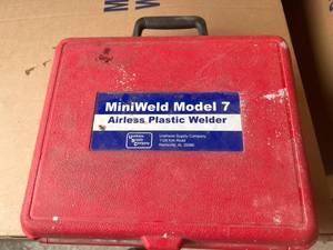 lot 4 image: Mini Weld Model 7 Airless Plastic Welder