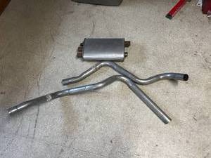 lot 30 image: Muffler & Exhaust Pipe