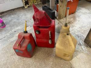 lot 35 image: Fuel Cans & Funnel
