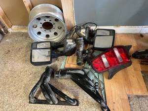 lot 92 image: Automotive Parts