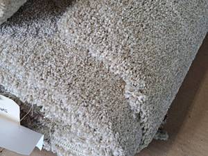 lot 844 image: CPR-45 Carpet Remnant