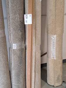 lot 920 image: Wood Trim Boards