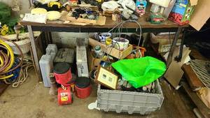 lot 89 image: Heavy duty Table plus