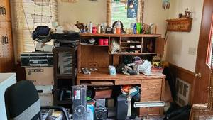 lot 43 image: All the office furnishings youll ever need plus more