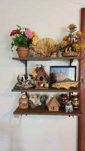 lot 51 image: All faux floral and home decor on shelves, including the shelves