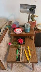 lot 57 image: Vintage tiered end table