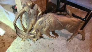 lot 115 image: Vintage wall decor of a Bull and Matador in action