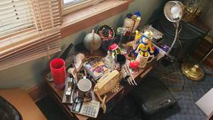 lot 160 image: Huge variety of items