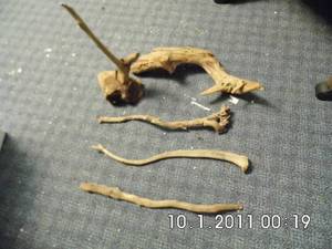 lot 7 image: Yupp Drift Wood