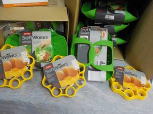 lot 266 image: 10 OXO Softworks Silicone Kitchen P...