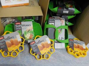 lot 269 image: 10 OXO Softworks Silicone Kitchen P...