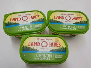 lot 302 image: 3 ct 24 oz Tubs Frozen Land O Lakes...