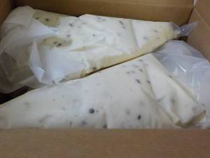 lot 313 image: 8 - 2.2 lb. Frozen Bags Leonards N...