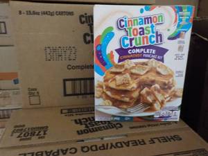 lot 326 image: 8 ct boxes Cinnamon Toast Crunch Pa...