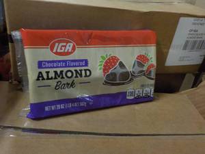 lot 351 image: 12 ct 20 oz Trays IGA Chocolate Fla...