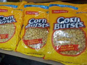 lot 370 image: 10 ct 12 oz Bags Malt O Meal Corn B...