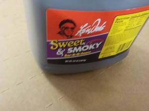 lot 413 image: 137 oz Jug Ken Davis Sweet and Smok...