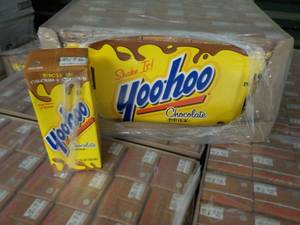 lot 427 image: Case of 40 ct 6.5 oz Yoo-hoo Chocol...