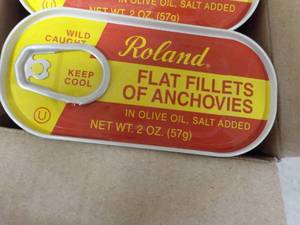 lot 437 image: 25 ct 2 oz Tins Roland Flat Fillets...