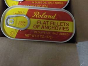 lot 441 image: 25 ct 2 oz Tins Roland Flat Fillets...