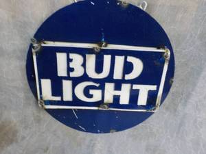 lot 6 image: Handmade 3D Metal Bud Light Sign 1...