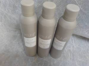 lot 26 image: Keune Style Root Volumizer No. 95 ...
