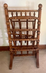 lot 202 image: Vintage Wooden Literature Rack
