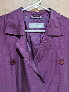 lot 86 image: Max Mara Purple Linen and Silk Pant Suit