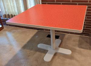 lot 9 image: Awesome Vintage Orange Boomerang Laminate Berco Dining Table