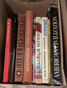 lot 186 image: Assorted Books #4