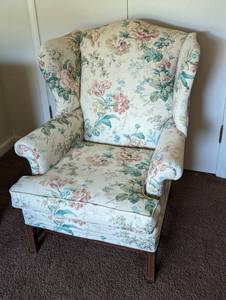 lot 199 image: Floral Print Armchair