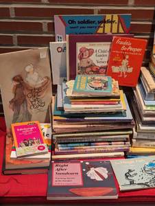 lot 307 image: Large Variety of Books