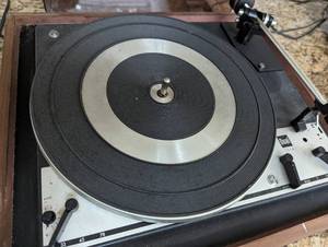lot 372 image: United Audio Dual 1214 Turntable